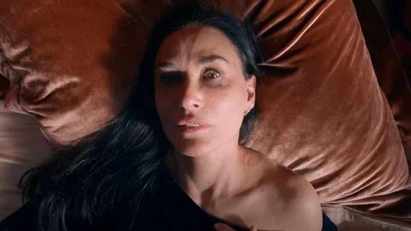 The Substance Movie Review [2024] Available on OTT